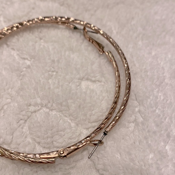 Large hoop earrings bundle - Picture 3 of 4